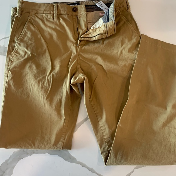 Express - Picture 2 of 2